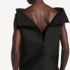 Abito vareuse da donna in nero Abito vareuse da donna in nero