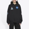 Balenciaga x NASA FW21 da uomo, maglietta classica in cotone con cappuccio, maniche lunghe e taglio ampio, logo crossover, nero 651799TKVD81070