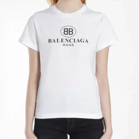 BB Alphabet a maniche corte, bianco 556110TYK239000 BB Alphabet a maniche corte, bianco 556110TYK239000