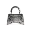 Borsa a mano Hourglass Xs con ricamo a catena “Silver” 7204712AARN8110