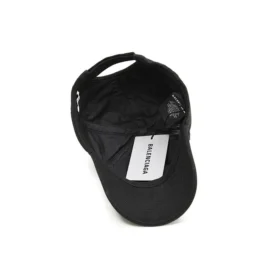 Cappellino con visiera e logo “Black Blue” 590758-310B2-1068