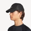 Cappellino techwear da uomo in nero Cappellino techwear da uomo in nero