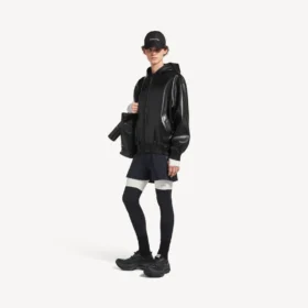 Cappotto corto da uomo con cappuccio, nero