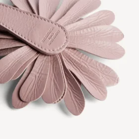 Ciondolo/portachiavi da donna a forma di fiore in quarzo rosa