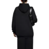 Felpa con cappuccio a maniche lunghe con stampa alfabetica, nera 578135TJVE11034