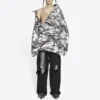 Giacca da uomo Balenciaga FW21 con spalle scoperte, grigia 663004TKLD41240
