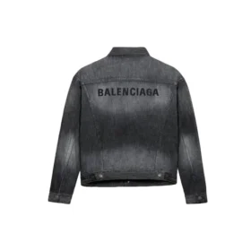 Giacca in Denim con logo sul retro, vestibilità ampia, “Fake Wash Black” 620728TIW435720