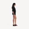 Gonna-pantaloncino mini da donna su misura in nero Gonna-pantaloncino mini da donna su misura in nero