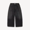 Jeans da uomo a vita curva in nero Jeans da uomo a vita curva in nero