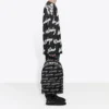 Maglia in cotone con collo rotondo e disegno 3D “Black” 625985T31801070
