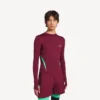 Maglia tecnica da uomo a maniche lunghe, vestibilità aderente, nei colori bordeaux/acquamarina Maglia tecnica da uomo a maniche lunghe, vestibilità aderente, nei colori bordeaux/acquamarina