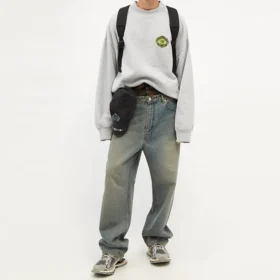 Maglione a girocollo con logo B Crest in stile sportivo “Grey” 671125TLV601300