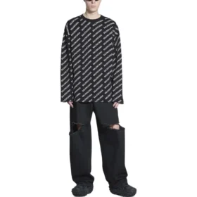 Maglione a girocollo con logo su tutta la superficie “Black White” 702952T32331070