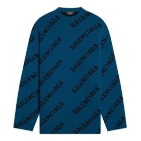 Maglione in maglia di lana con collo rotondo e logo su tutta la superficie “Petrol Blue” 657400T15672470 Maglione in maglia di lana con collo rotondo e logo su tutta la superficie “Petrol Blue” 657400T15672470