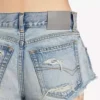 Mini shorts da donna in blu chiaro sbiancato Mini shorts da donna in blu chiaro sbiancato