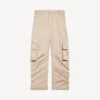 Pantaloni cargo da donna dal taglio comodo in beige Pantaloni cargo da donna dal taglio comodo in beige