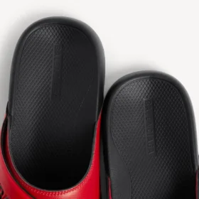 Sandalo da piscina sportivo da uomo in nero/rosso