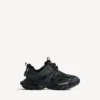 Sneaker da pista da donna in nero