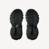 Sneaker da pista da donna in nero