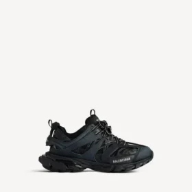 Sneaker da pista da uomo in nero
