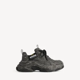 Sneaker da uomo Triple S in tela nera