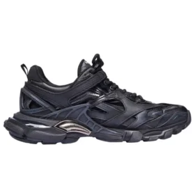 Sneaker Track.2 “Black” 668823W3CT11000