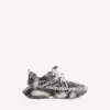 Sneakers da donna da Track con logo a stencil in nero/bianco Sneakers da donna da Track con logo a stencil in nero/bianco