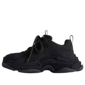 Sneakers Ginza Triple S “Nero” 536737W3TJC1000