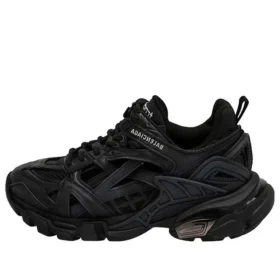 Sneakers Track.2 “Black” 568615W2MA11000