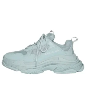 Sneakers Triple S “Azzurro chiaro con doppia schiuma e mesh” 524039W2FW14700