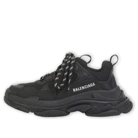 Sneakers Triple S “Black” 654251W2CA41000