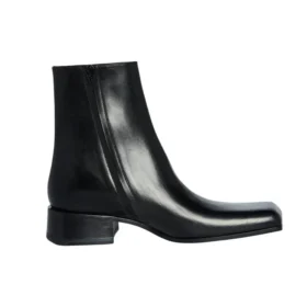 Stivali a punta quadrata “Pelle nera” 678108WBC301000