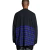T-shirt a maniche lunghe con toppa BB Authentic “Black Blue” 698227TMM085212