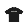 T-shirt con logo, vestibilità media “Nero” 612966TMVF41070