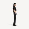 Pantaloni slim da donna in nero Pantaloni slim da donna in nero