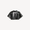 T-shirt corta da donna in nero T-shirt corta da donna in nero