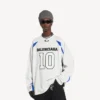 T-shirt da uomo a maniche lunghe oversize Balenciaga | Collaborazione NBA in bianco/multicolore T-shirt da uomo a maniche lunghe oversize Balenciaga | Collaborazione NBA in bianco/multicolore