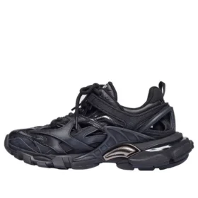 Track.2 Trainer “Black” 568615W2GN11000